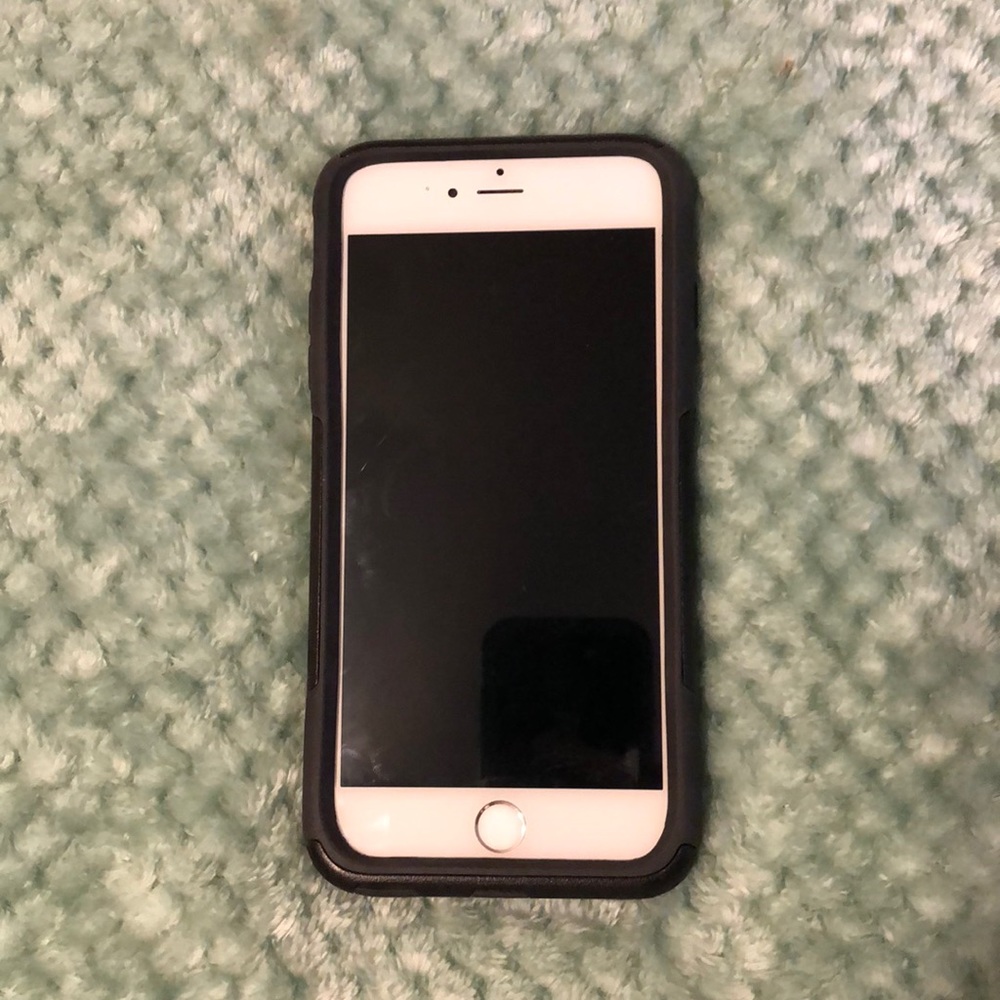 iPhone 6 Plus with Otter Box case